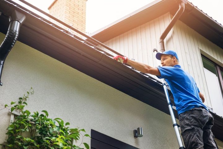 Gutter Cleaning Company Near Me in Gig Harbor WA 23
